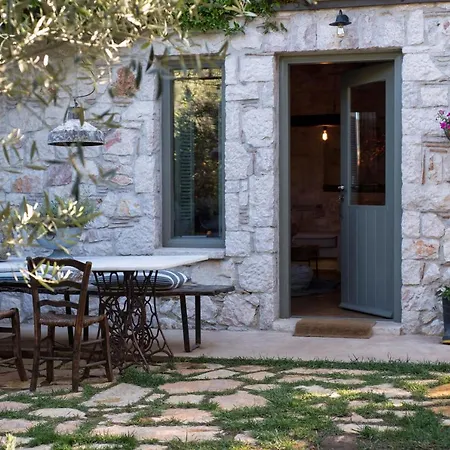 Opora Country Living Hétvégi ház
