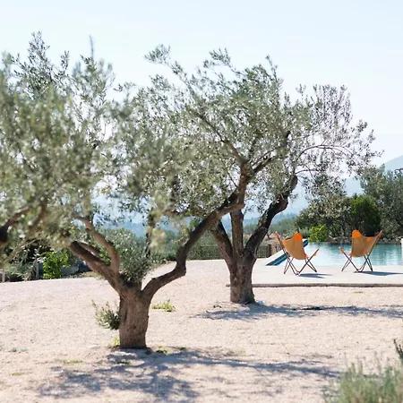 Opora Country Living *