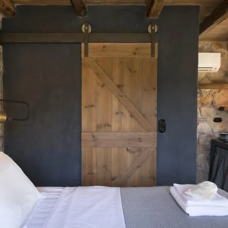 Opora Country Living Hétvégi ház *