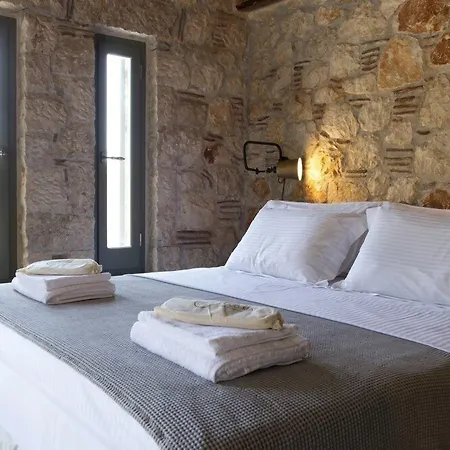 Opora Country Living *