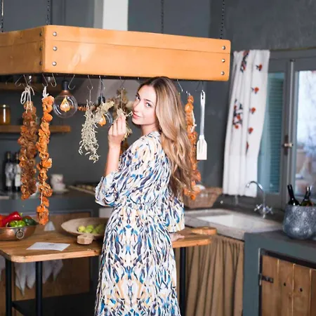 Opora Country Living Kır Evi *