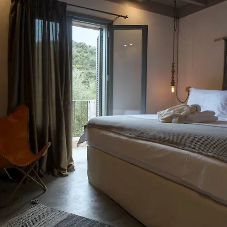 Hétvégi ház Opora Country Living *