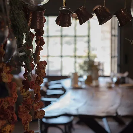 Opora Country Living *