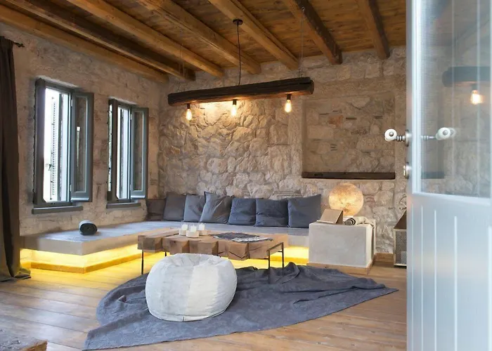 Lantställe Opora Country Living