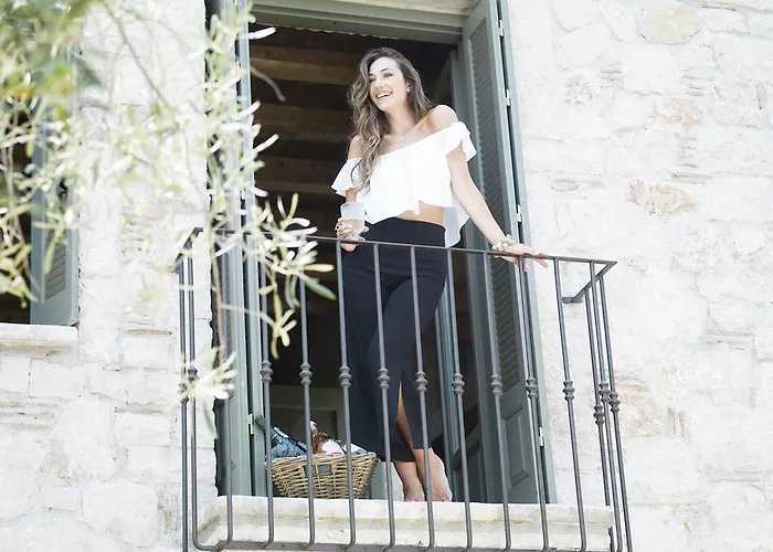 Opora Country Living *