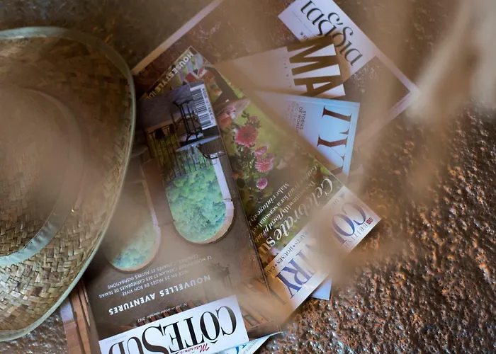 Opora Country Living